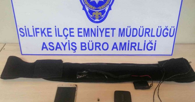 Ehliyet sınavında akıl almaz kopya düzeneği