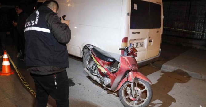 Motosikletle seyir halindeyken silahlı saldırıya uğrayan 2 kuzen hayatını kaybetti