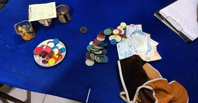 Kumarhaneye çevrilen derneklere eş zamanlı operasyon