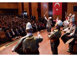 Kahramanmaraş’ta engelliler yeteneklerini sergiledi