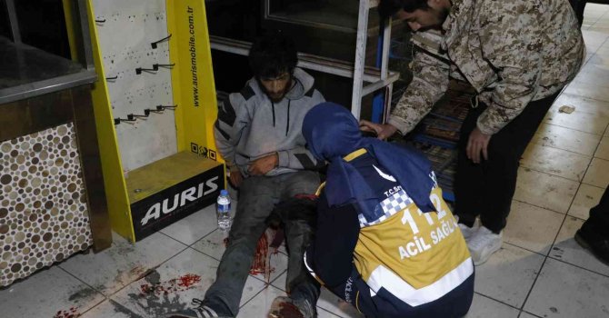 Adana’da otogarda bıçaklı kavga: 1 yaralı