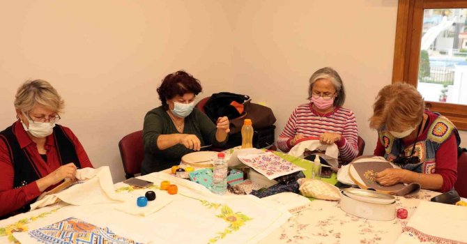 Alanya Belediyesi el sanatları kursları büyük ilgi görüyor