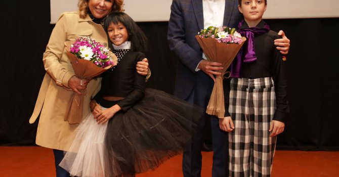 Antalyalı yabancılar  için karne etkinliği