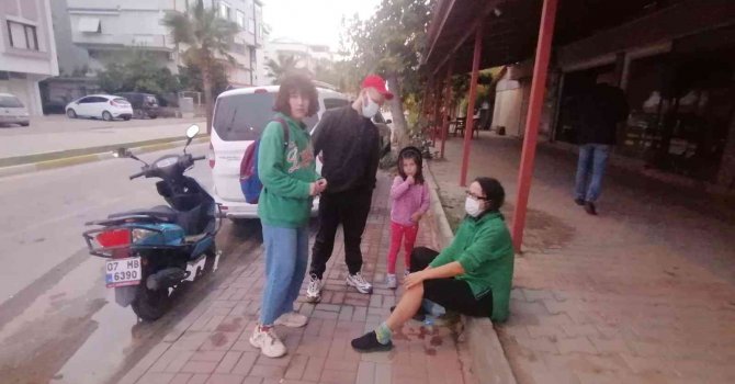 Rus annenin kızı ile birlikte motosiklet turu kazayla bitti