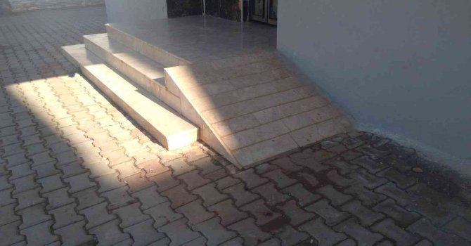 Demir ustası eşini soba demiriyle öldürmüş