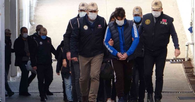 13 DEAŞ’lı adliyeye sevk edildi