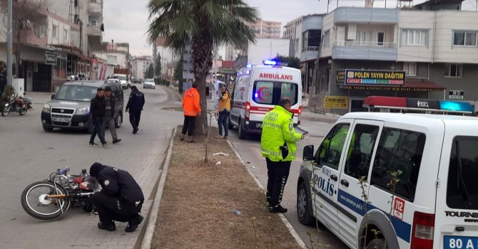 Ticari araçla çarpışan motosiklet sürücüsü yaralandı