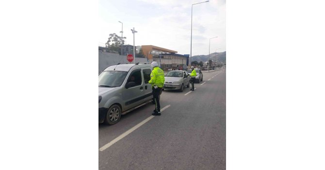 Antalya’da havadan ve karadan trafik denetiminde bin 117 sürücüye ceza