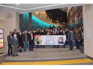 Antalya’da sağlık çalışanları ‘Kesişme: İyi Ki Varsın Eren’ filmini izledi