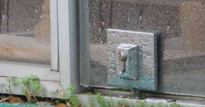 Tartışan sevgilileri ayırmak isterken canından olan Edanur’un iş yerinde sessizlik hakim