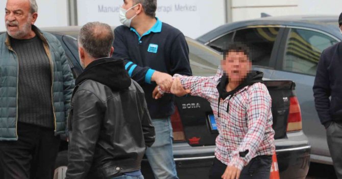 Çocuk hırsız ortalığı birbirine kattı