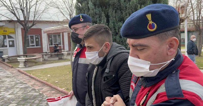 Arkadaşını öldürmek suçundan tutuklandı mahkemede suçlamaları reddetti