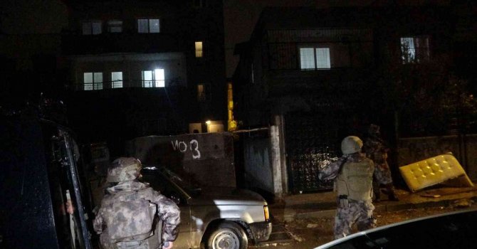 Mersin’de DEAŞ’a ’Pençe-2’ operasyonu: 17 gözaltı