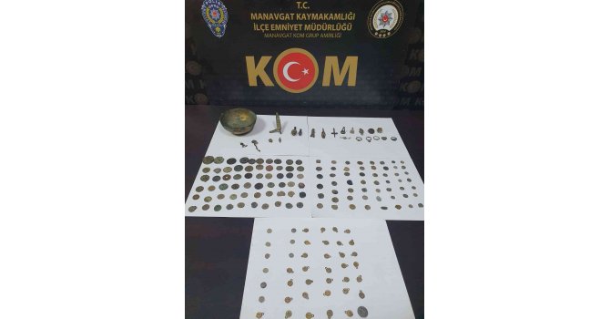 Manavgat’ta tarihi eser kaçakçılığı yapan 2 şüpheli yakalandı