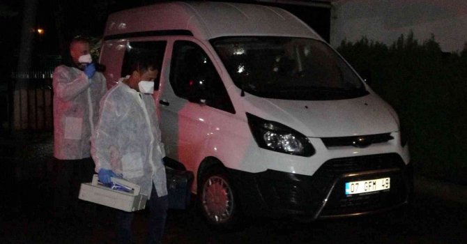 Komşularının haber alamadığı adam evinde ölü bulundu