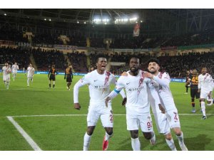 Spor Toto Süper Lig: A. Hatayspor: 4 - Galatasaray: 2 (Maç sonucu)
