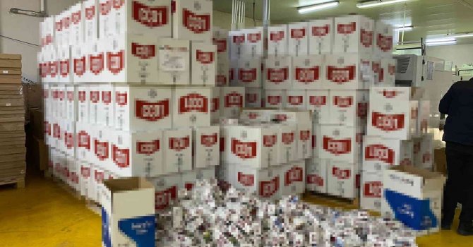 Adana’da 4 milyon 720 bin kaçak makaron ele geçirildi