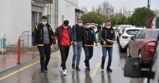 Yaşlı adamın cep telefonunu çalan zanlı tutuklandı