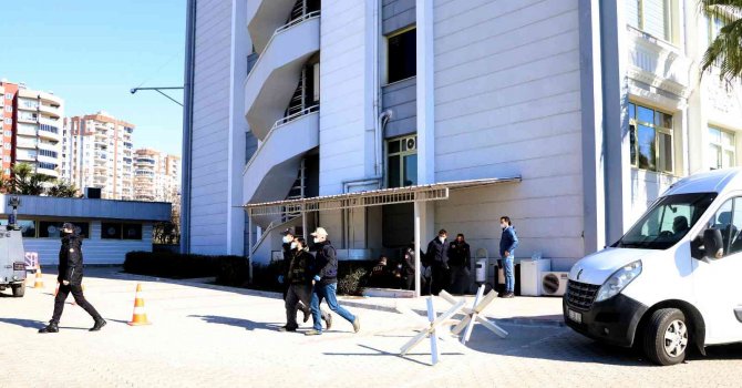 DEAŞ şüphelileri adliyeye sevk edildi