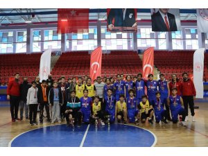 Basketbol Yerel Liglerinde şampiyonlar belli oldu