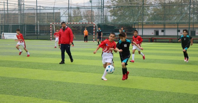 Sporun fabrikası OKULLAR LİGİ