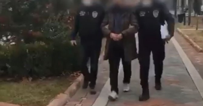 Eşi yanık tedavisi gören adamı 100 bin lira dolandırmıştı, yakalandı