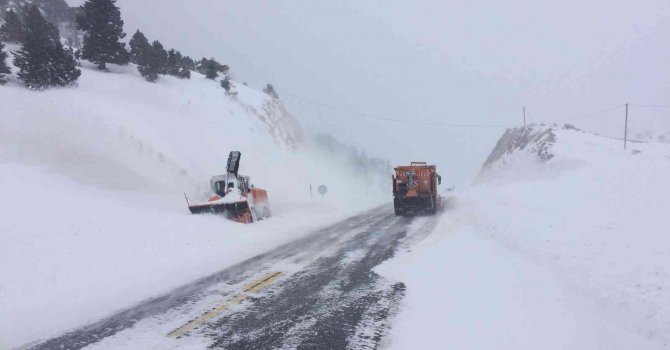 Antalya’yı Konya’ya bağlayan Akseki-Seydişehir karayolu trafiğe açıldı