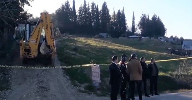 Cinayete kurban giden emlak zengini kadının cesedi kepçeler ile aranıyor