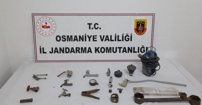 Evden hırsızlık yapan zanlı yakalandı