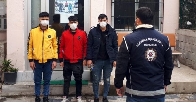 Sahte pasaportla yakalanan yabancı uyruklu 3 kişi sınır dışı edilecek