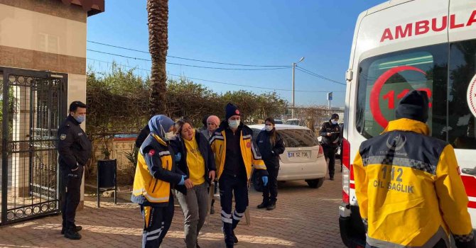 Öğrencilerine karne vermeye hazırlanan öğretmen 13. kattaki balkonundan düşüp öldü