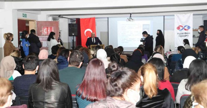 Mersin’de ’KADES’ uygulaması tanıtıldı