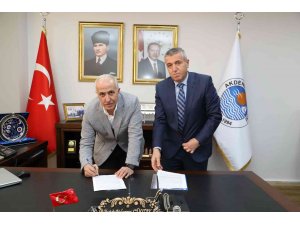 Akdeniz Belediyesi personeli 11 bin lira maaş promosyonu alacak