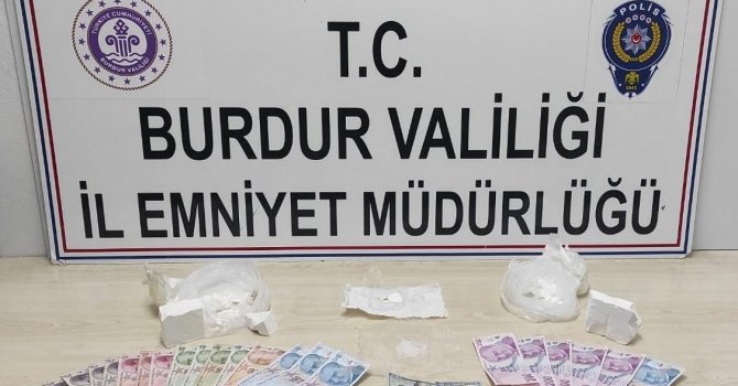 Burdur polisinden  400 bin liralık kokain oerasyonu
