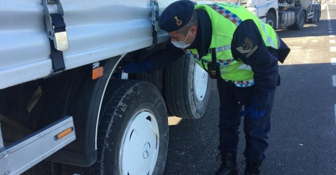 Burdur’da 25 araca 26 bin 507 lira ceza kesildi