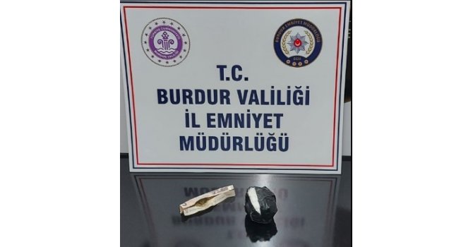 Burdur’da narkotik timlerinin durdurduğu araçtan kokain çıktı