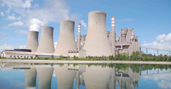 Termik santralde yaşanan iş kazasında işletme müdürü yaralandı