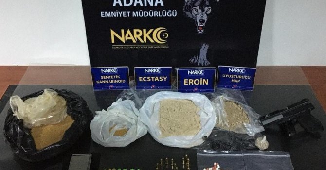 Adana’da evinden eroin çıkan zanlı tutuklandı