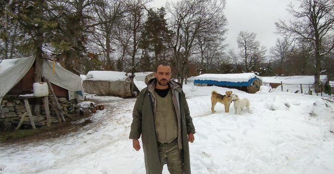 Kar nedeniyle yaylada mahsur kalan aile kurtarıldı