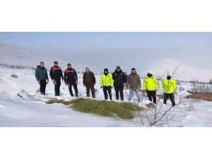 DKMP ve polis ekipleri, yaban hayvanlarını unutmadı