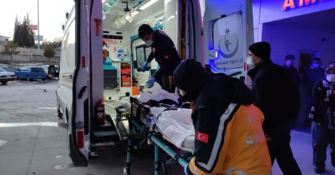 Yangında yaralanan iki kardeş Ankara ve İzmir’e sevk edildi