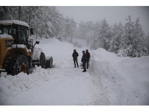 Adana’da karla mücadele seferberliği