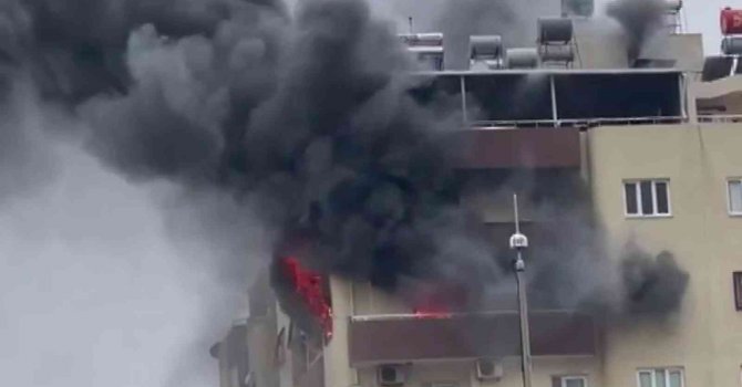 Karısına kızan koca çocuklarının da olduğu evi yaktı