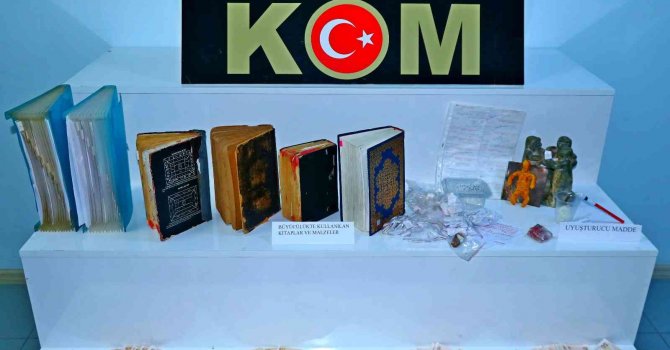 Isparta’da piyasaya 25 bin lira sahte para süren kişiler yakalandı