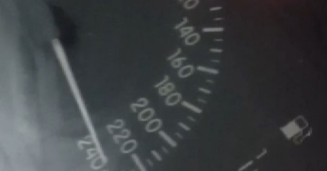 240 kilometrelik hız ölüme götürdü