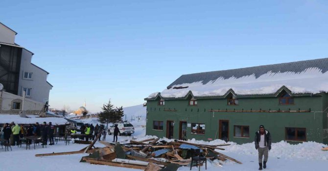 Veranda çökmesi sonucu 8 kişinin yaralandığı Saklıkent’te hayat normale döndü