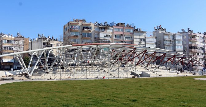 Millet Bahçesi'nde  sona doğru