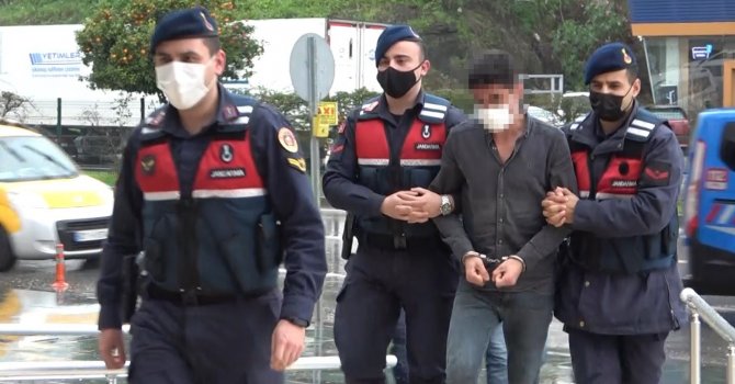 Göçmen Kaçakçılığı şüphelileri adliyeye çıkarıldı