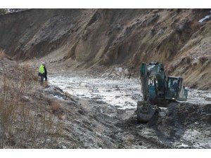 Ged Deresi Karataş Gölü’ne can suyu olacak