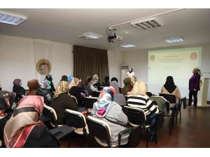Alanya’da aile sohbetleri ve sağlıklı beslenme semineri
